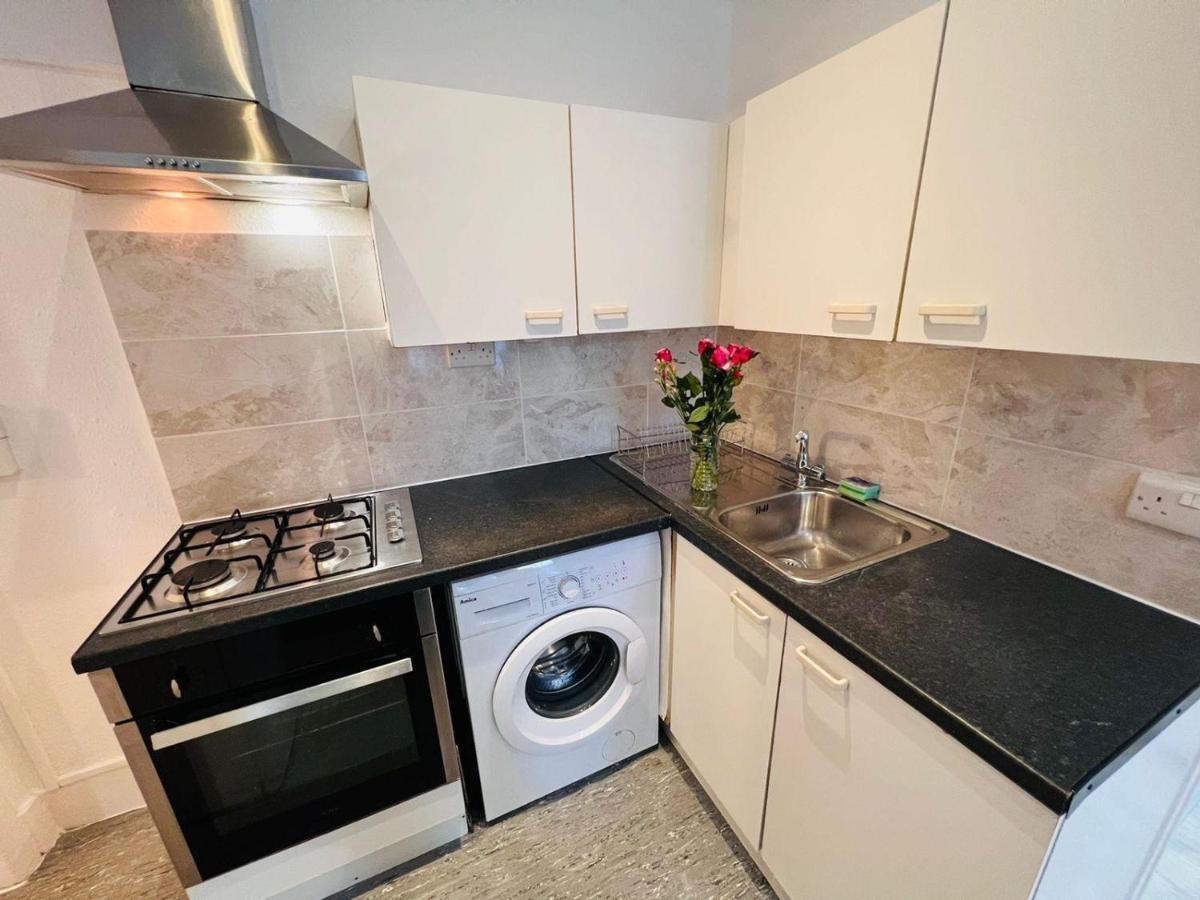 2 Bed Flat In The Heart Of Marylebone Lägenhet London Exteriör bild